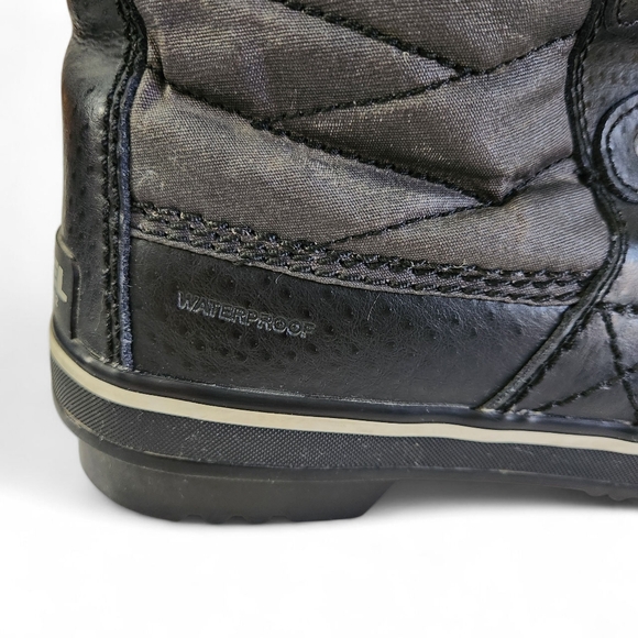 SOREL Tofino black and charcoal  quilted waterproof winter boots 7 - Picture 8 of 12